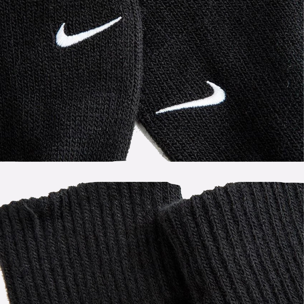 Nike Swoosh Knit Unisex Gloves for Winter in Black